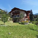 In Der Weinleiten
