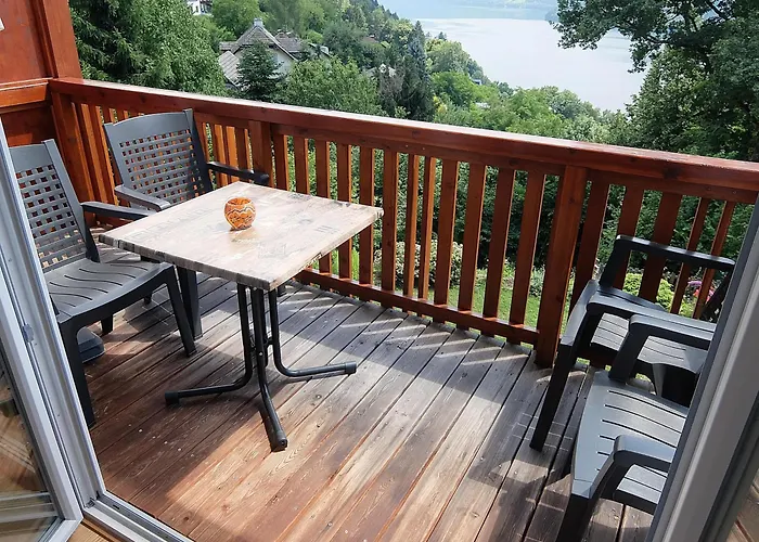 アパート In Der Weinleiten ミルシュタット